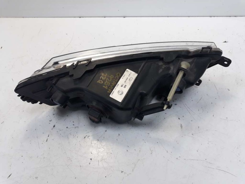 Recambio de faro antiniebla izquierdo para skoda octavia combi (5e5) ambition referencia OEM IAM 5E0941701 13861901 