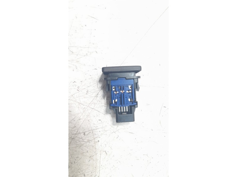 Recambio de interruptor para toyota rav4 referencia OEM IAM 15F7000020 15B116 