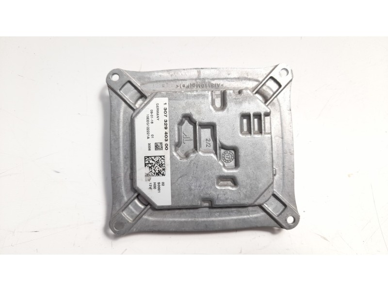 Recambio de centralita faros xenon para peugeot 308 1.2 12v e-thp referencia OEM IAM 10EEG122221  