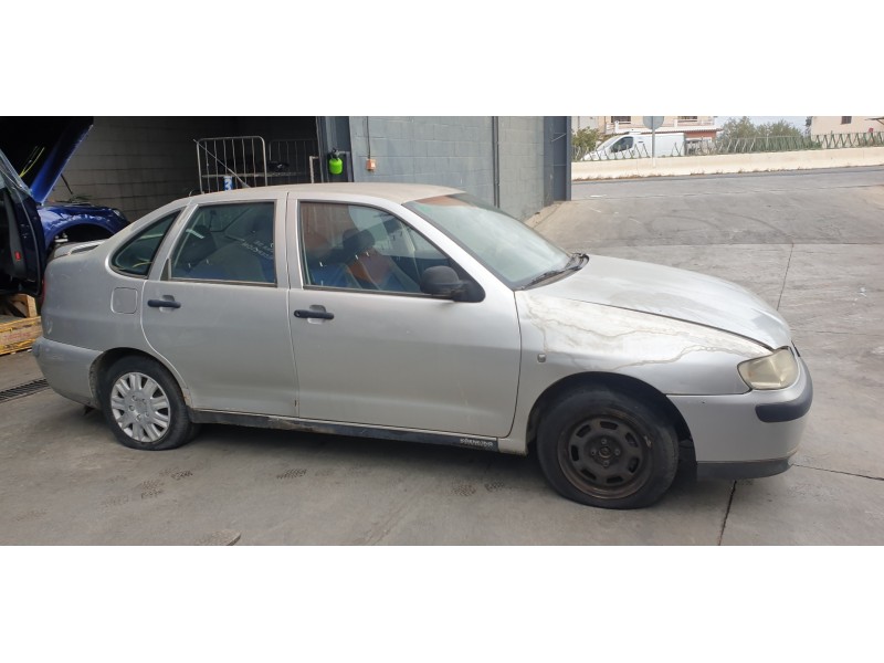 seat cordoba berlina (6k2) del año 1999