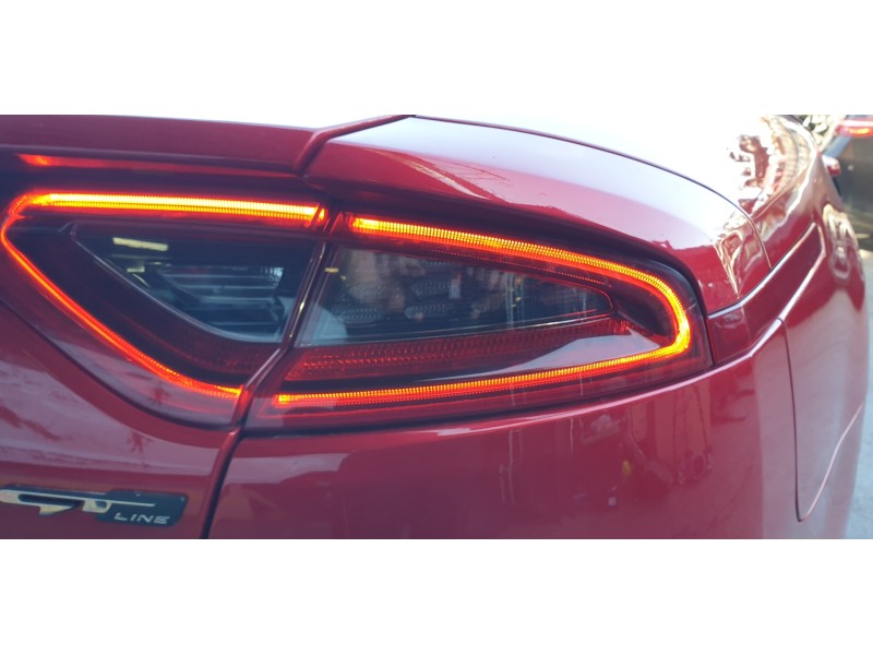 Recambio de piloto trasero derecho para kia stinger (ck) 2.0 tgdi cat referencia OEM IAM 92402J5100  