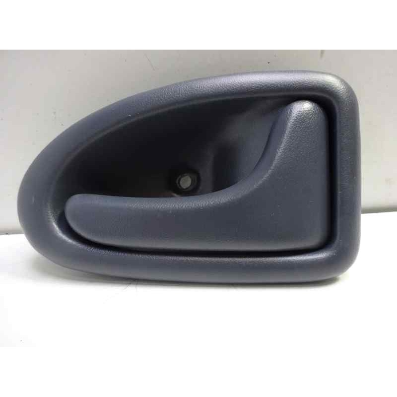 Recambio de maneta interior delantera derecha para renault clio i fase i+ii (b/c57) 1.4 s (i) referencia OEM IAM 7700813586 1250