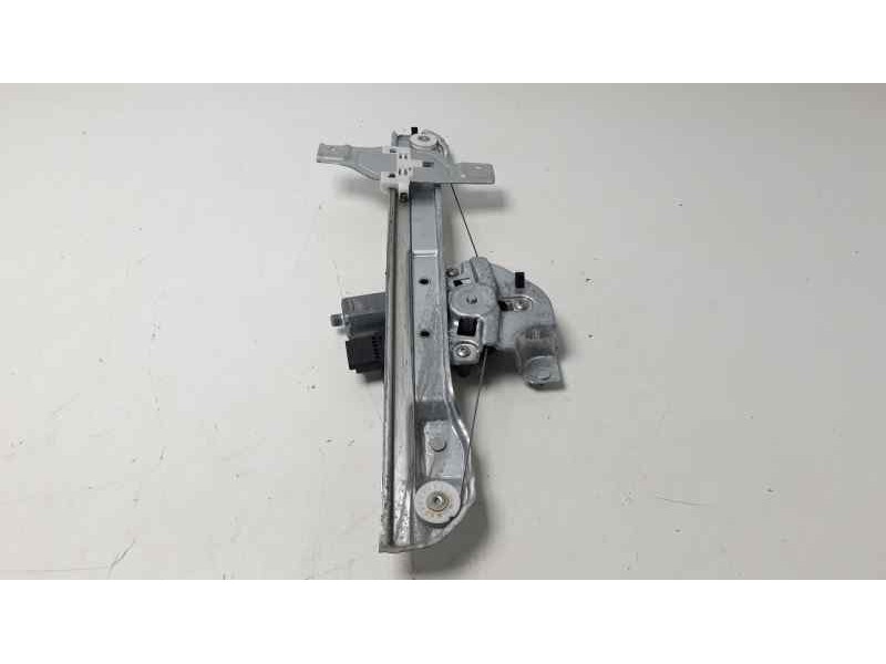 Recambio de elevalunas delantero derecho para citroen c3 elle referencia OEM IAM 9812081580  
