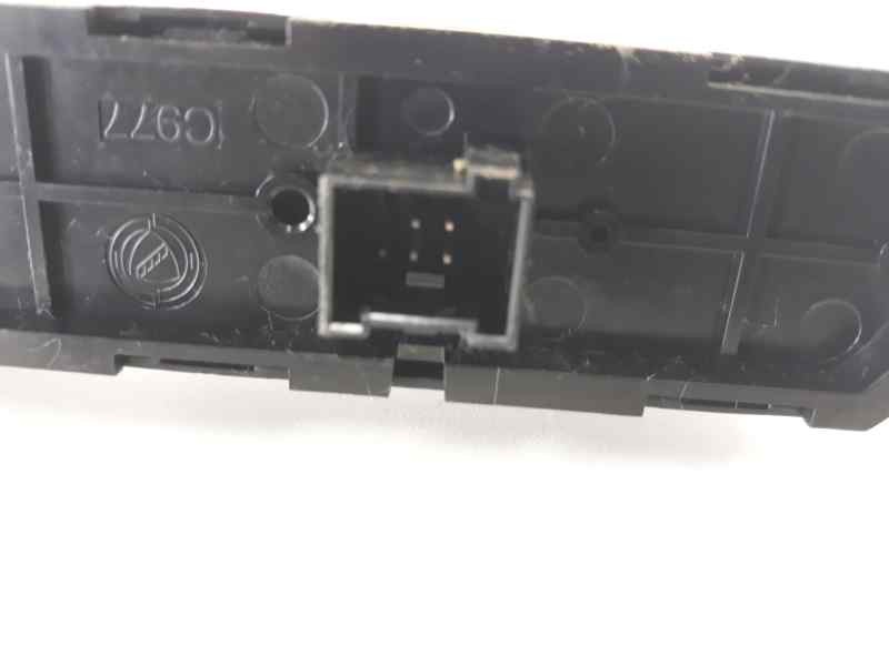 Recambio de warning para fiat nuova 500 (150) lounge referencia OEM IAM 735451107  