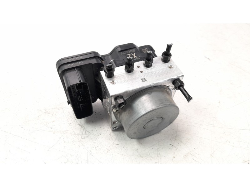 Recambio de abs para toyota corolla (e21) referencia OEM IAM 4451012600  