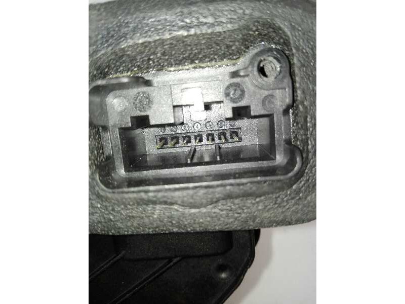 Recambio de cerradura puerta trasera derecha para skoda octavia combi (5e5) ambition referencia OEM IAM 5E0893016A  