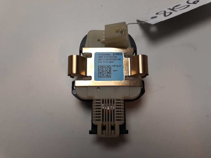 Recambio de sensor para mercedes-benz clase cla (w117) shooting brake cla 200 d (117.908) referencia OEM IAM A2469002403  