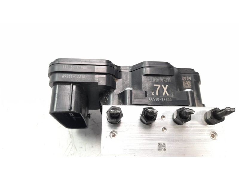 Recambio de abs para toyota corolla (e21) referencia OEM IAM 4451012600  