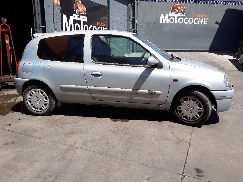 renault clio ii fase i (b/cbo) del año 2000