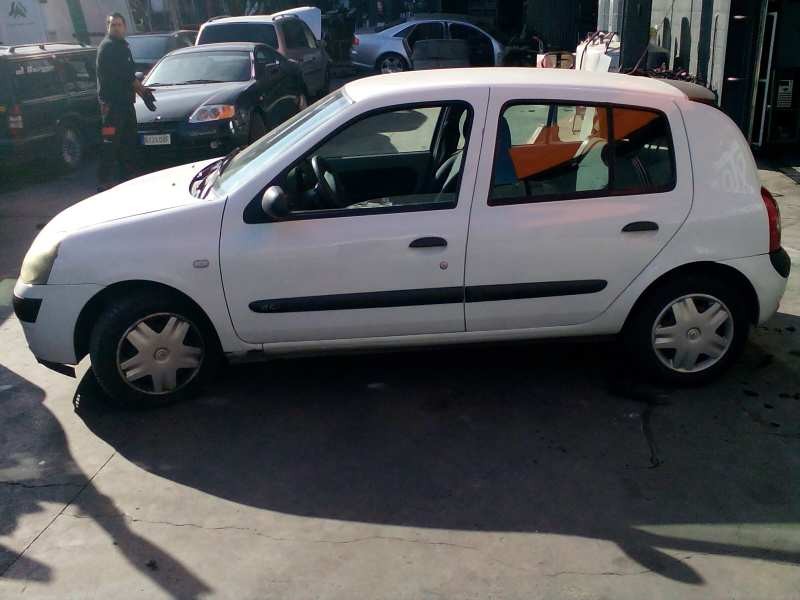 renault clio ii fase ii (b/cb0) del año 2004
