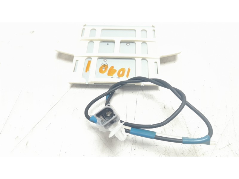 Recambio de modulo electronico para toyota rav 4 referencia OEM IAM 8686042042  