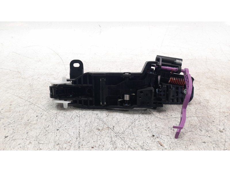 Recambio de maneta exterior trasera derecha para toyota rav4 hybrid 4x2 advance referencia OEM IAM 6921042130A0  