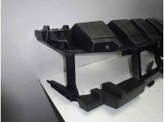 Recambio de panel frontal para renault scenic ii referencia OEM IAM  109194471  2