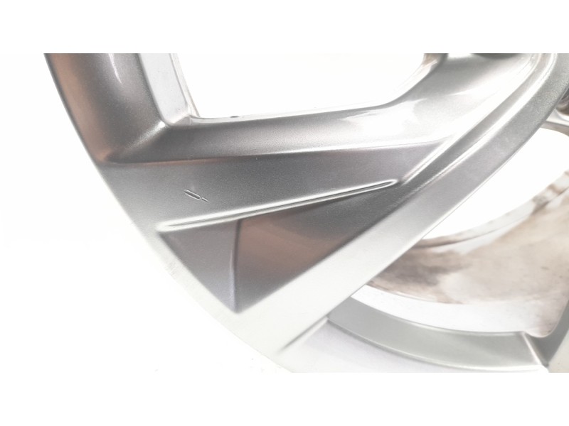 Recambio de llanta para audi a4 berlina (8wc) 35 tdi s line referencia OEM IAM 8W0601025EJ  