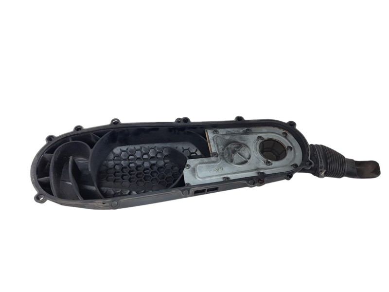 Recambio de tapa motor para kymco g-dink 125 referencia OEM IAM 11340LFA7E00N1R  
