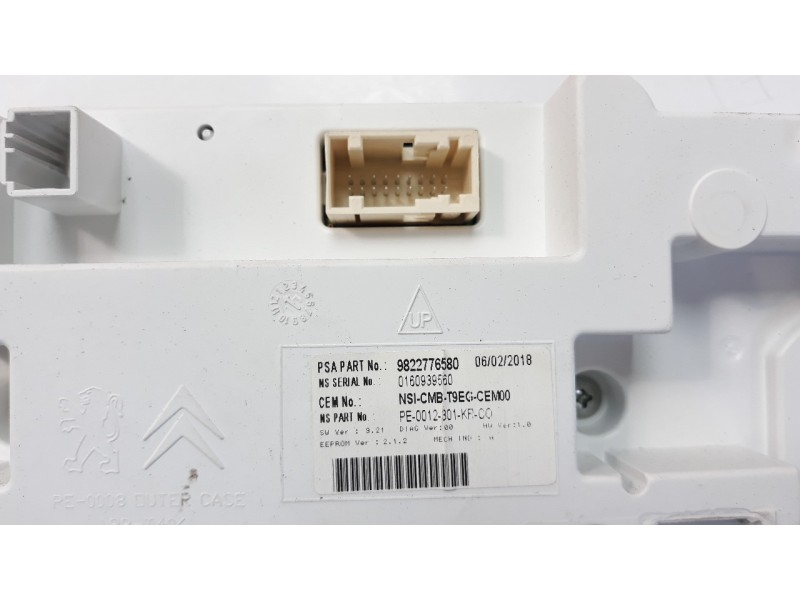 Recambio de cuadro instrumentos para peugeot 308 1.2 12v e-thp referencia OEM IAM 9822776580  