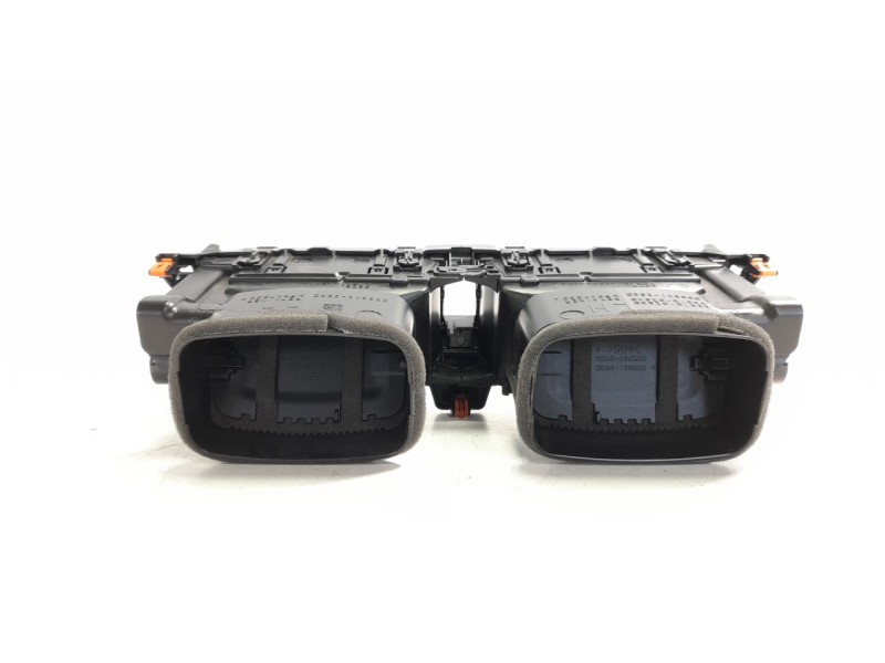 Recambio de rejilla aireadora para toyota corolla (e21) referencia OEM IAM 5567002830  