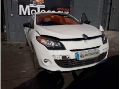 renault megane iii berlina 5 p del año 2011 2