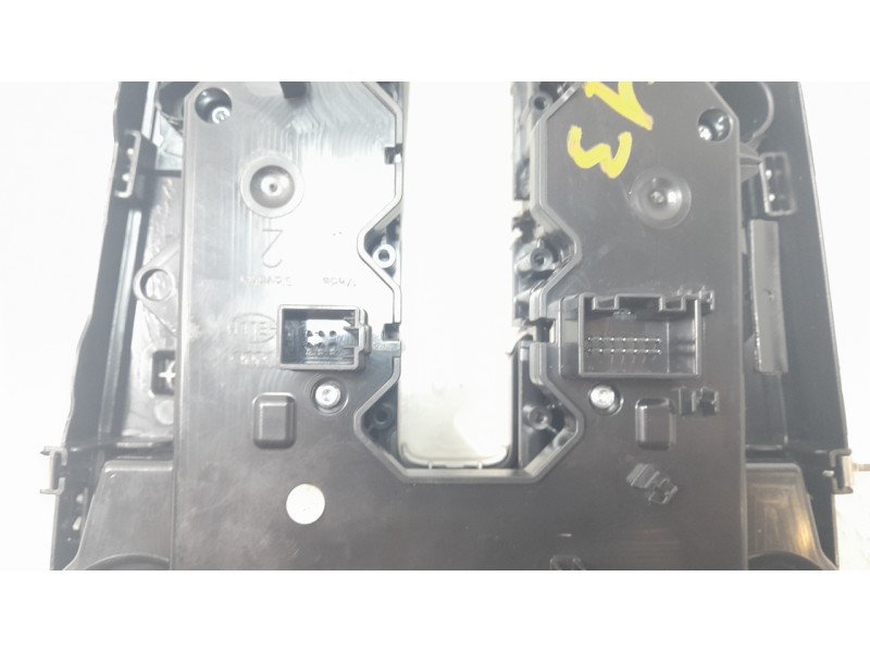 Recambio de luz interior para audi a4 berlina (8wc) 35 tdi s line referencia OEM IAM 4K0947135AE  