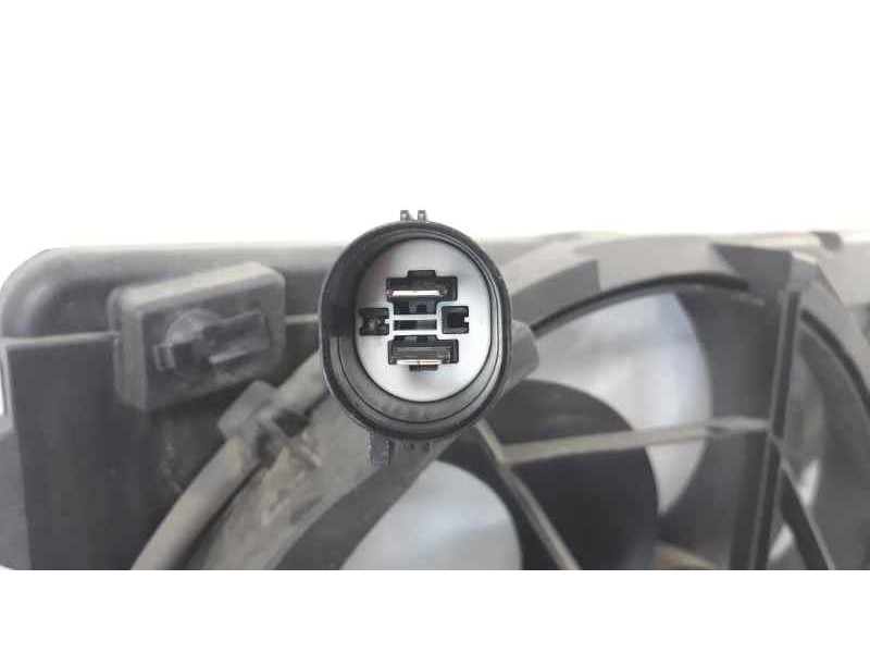 Recambio de electroventilador para volvo c30 1.6 d drive momentum referencia OEM IAM 3M5HBC607 0130307142 