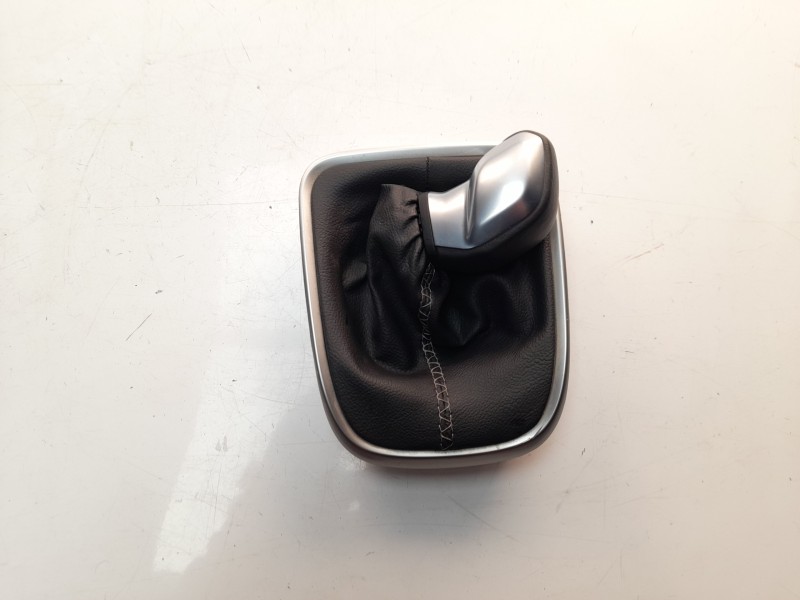 Recambio de pomo palanca cambio para citroen c3 elle referencia OEM IAM   