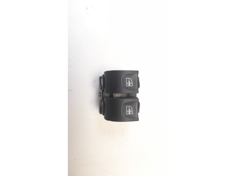 Recambio de mando elevalunas delantero izquierdo para renault captur 1.5 dci diesel fap energy referencia OEM IAM 254113300R IAF