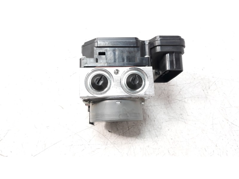 Recambio de abs para toyota corolla (e21) referencia OEM IAM 4451012600  