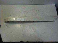 Recambio de molduras traseras para mercedes-benz clase c (w203) berlina 240 (203.061) referencia OEM IAM  ME0271253 