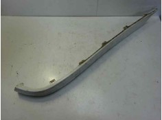 Recambio de molduras traseras para mercedes-benz clase c (w203) berlina 240 (203.061) referencia OEM IAM  ME0271253  2