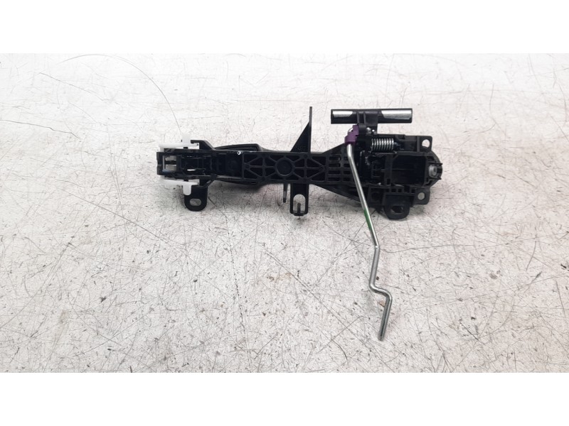 Recambio de maneta exterior delantera derecha para toyota rav4 hybrid 4x2 advance referencia OEM IAM 6921030391A1  