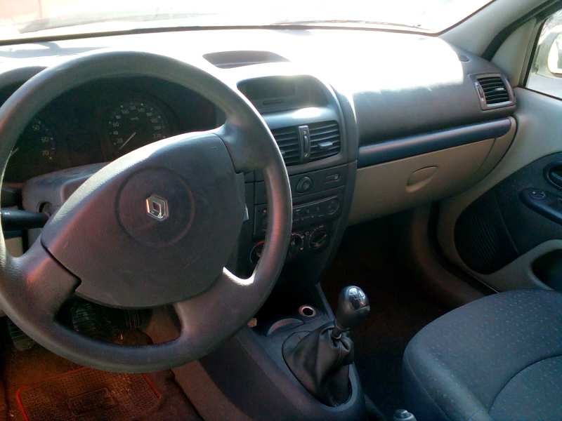 renault clio ii fase ii (b/cb0) del año 2004
