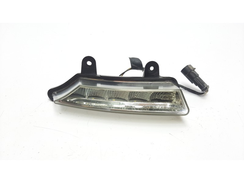 Recambio de piloto delantero izquierdo para aixam uv/51/af0a s9 referencia OEM IAM 800BF153  