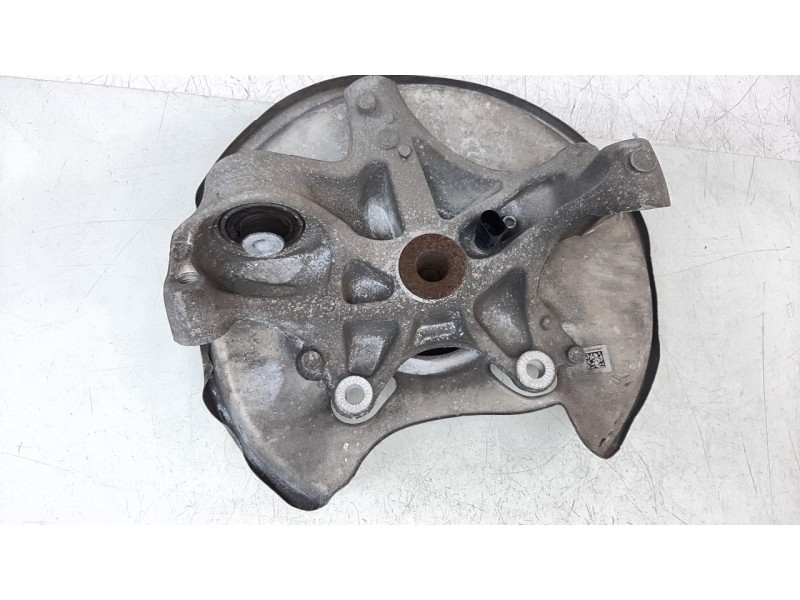 Recambio de mangueta trasera izquierda para audi a4 berlina (8wc) 35 tdi s line referencia OEM IAM 8W0505431T  