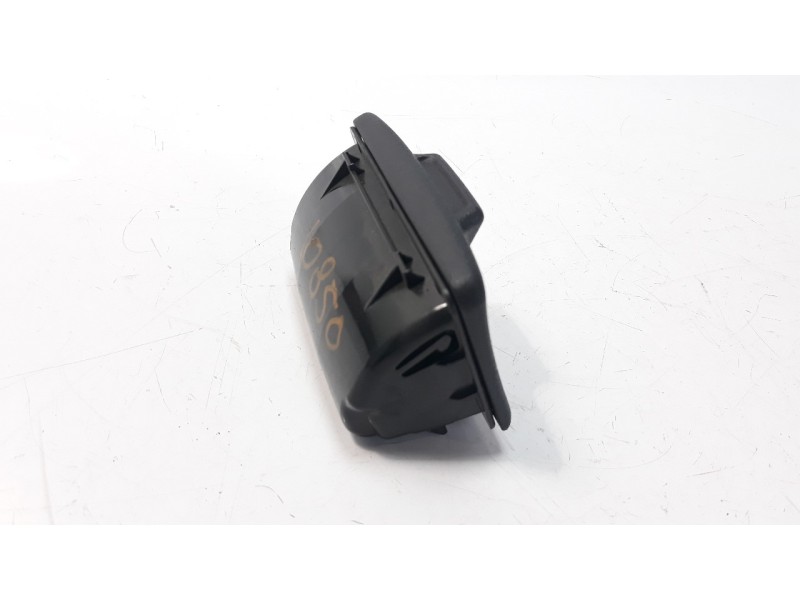 Recambio de cenicero para lexus is200 (ds2/is2) 2.2 d-4d cat referencia OEM IAM 1A405006G  