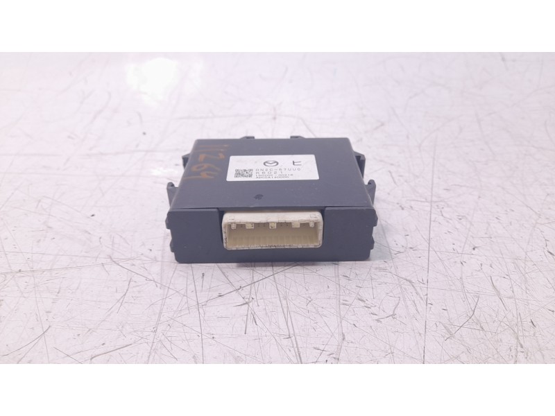 Recambio de modulo electronico para mazda cx-3 2.0 cat referencia OEM IAM DN2C67UU0 19020500216 