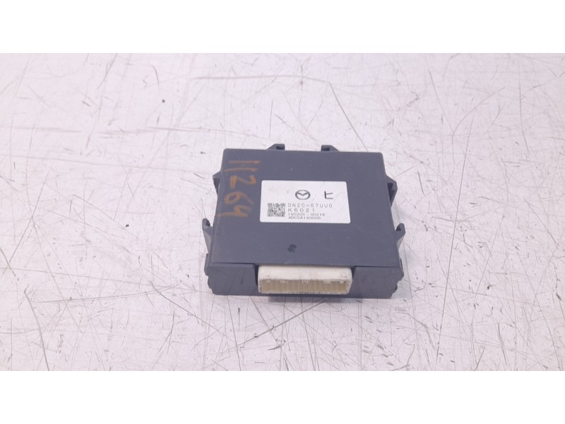 Recambio de modulo electronico para mazda cx-3 2.0 cat referencia OEM IAM DN2C67UU0 19020500216 