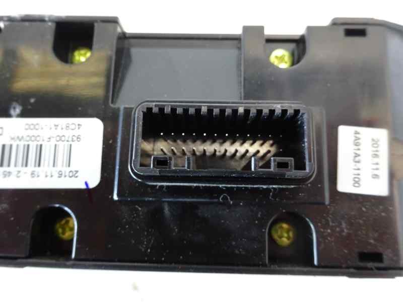 Recambio de interruptor para kia sportage drive 2wd referencia OEM IAM 93700F1000WK 4C81A11000 
