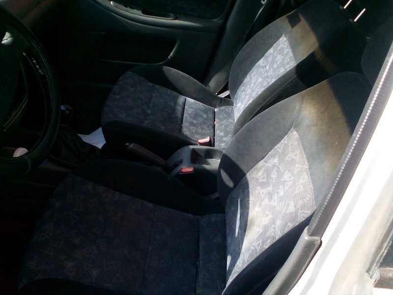 daewoo lanos del año 2000