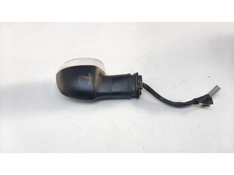 Recambio de piloto delantero izquierdo para yamaha mt-07 mt-07 referencia OEM IAM 1WS8331000  