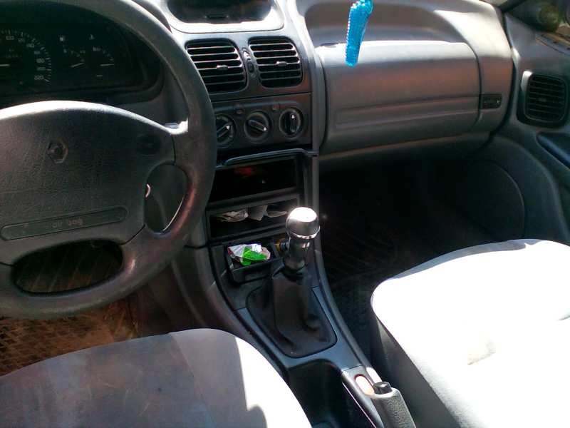 renault laguna (b56) del año 1996