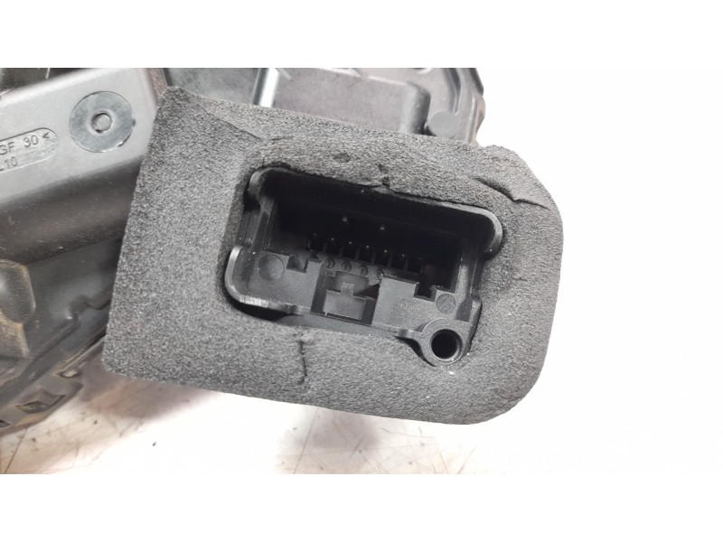 Recambio de cerradura puerta trasera izquierda para volkswagen golf viii lim. (cd1) life referencia OEM IAM 5TA839015L  