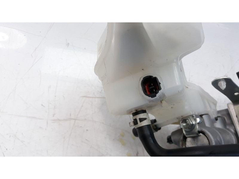 Recambio de bomba freno para toyota corolla (e21) referencia OEM IAM 4705012580  