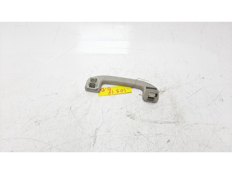 Recambio de maneta interior delantera derecha para nissan pulsar (c13) 1.2 16v cat referencia OEM IAM 739401KL0B  