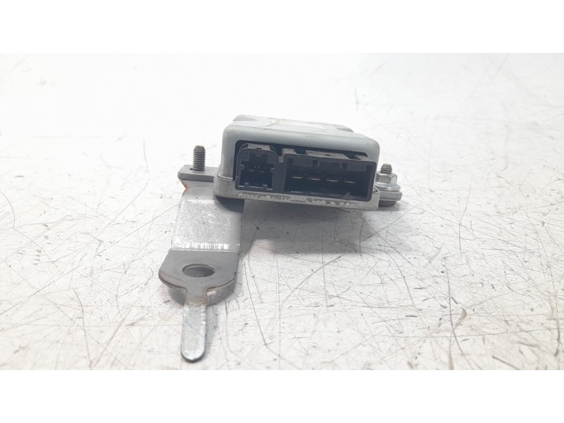Recambio de modulo electronico para mazda cx-3 2.0 cat referencia OEM IAM PE0218561  