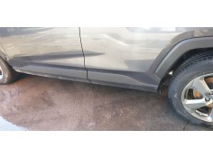 ESTRIBOS LATERALES 7586042031 