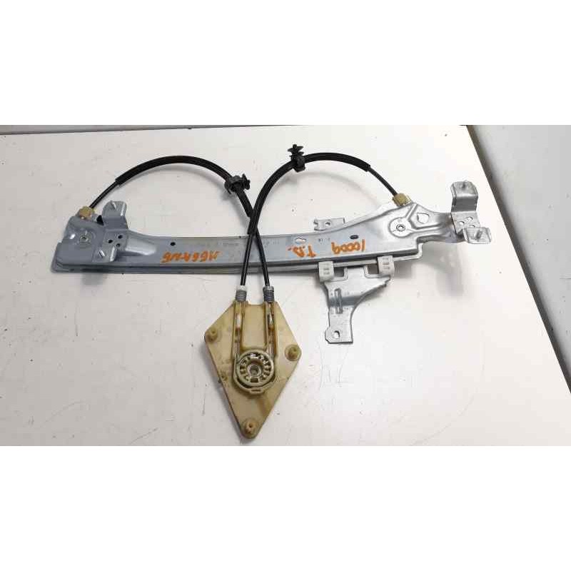 Recambio de elevalunas trasero derecho para renault megane iii berlina 5 p expression referencia OEM IAM 827200003R 106198617 11