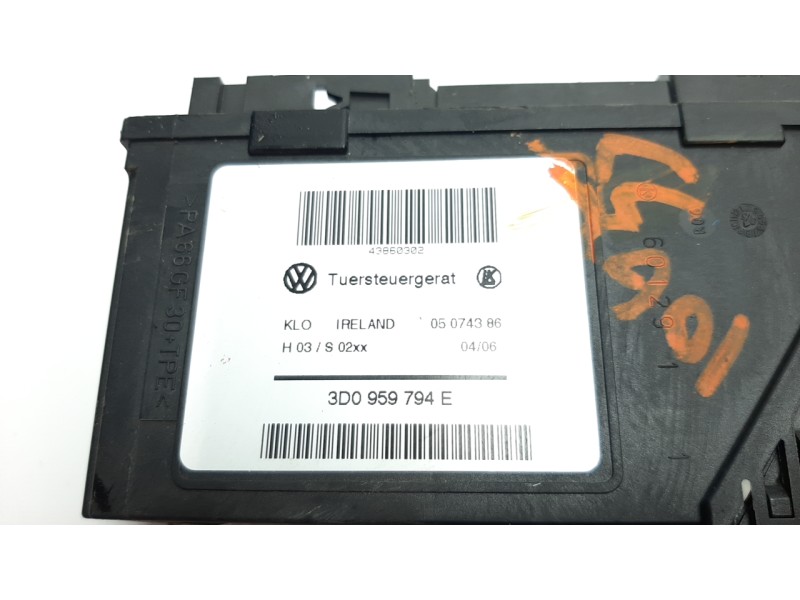 Recambio de motor elevalunas trasero derecho para volkswagen touareg (7la) 3.2 v6 24v referencia OEM IAM 3D0959794E  