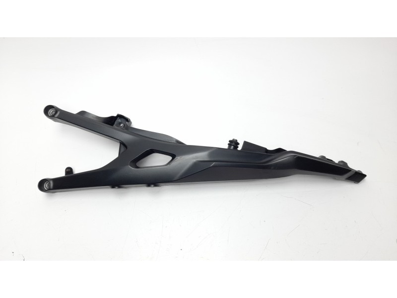 Recambio de subchasis trasero para honda cb 1000 r cb 1000r referencia OEM IAM 50200MKJD00ZA  