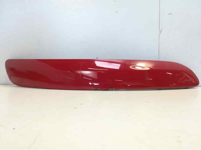 Recambio de molduras delanteras para volkswagen golf plus (5m1) highline referencia OEM IAM  107234215 VG0401245