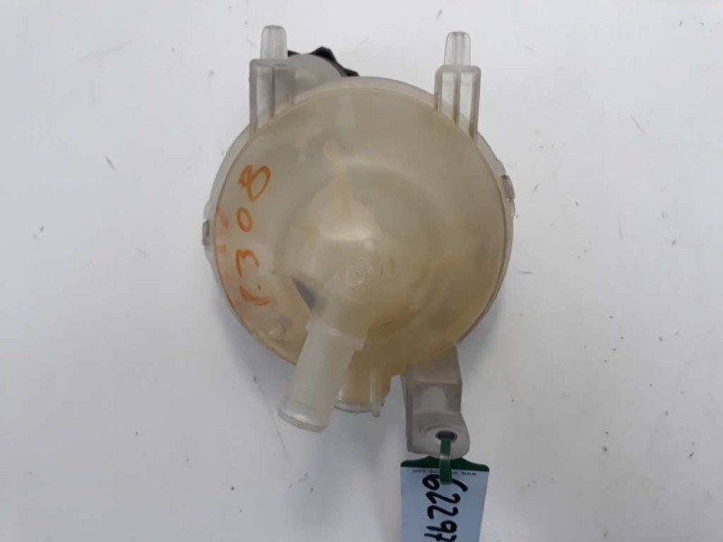 Recambio de deposito expansion para peugeot 308 sw urban referencia OEM IAM 1323AA  